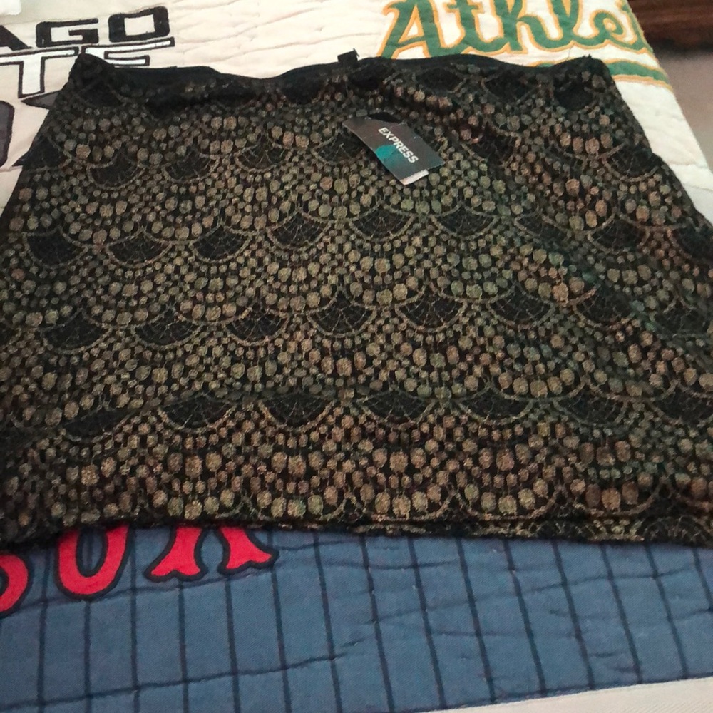 Express mini skirt size small